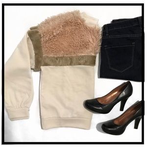 Zara faux fur sweatshirt